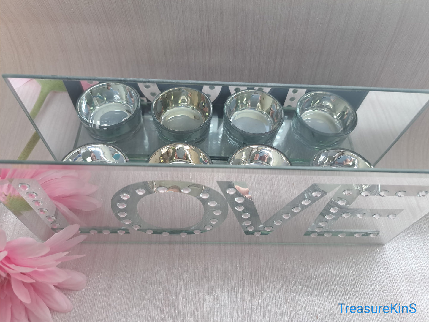LOVE Tealight Holder