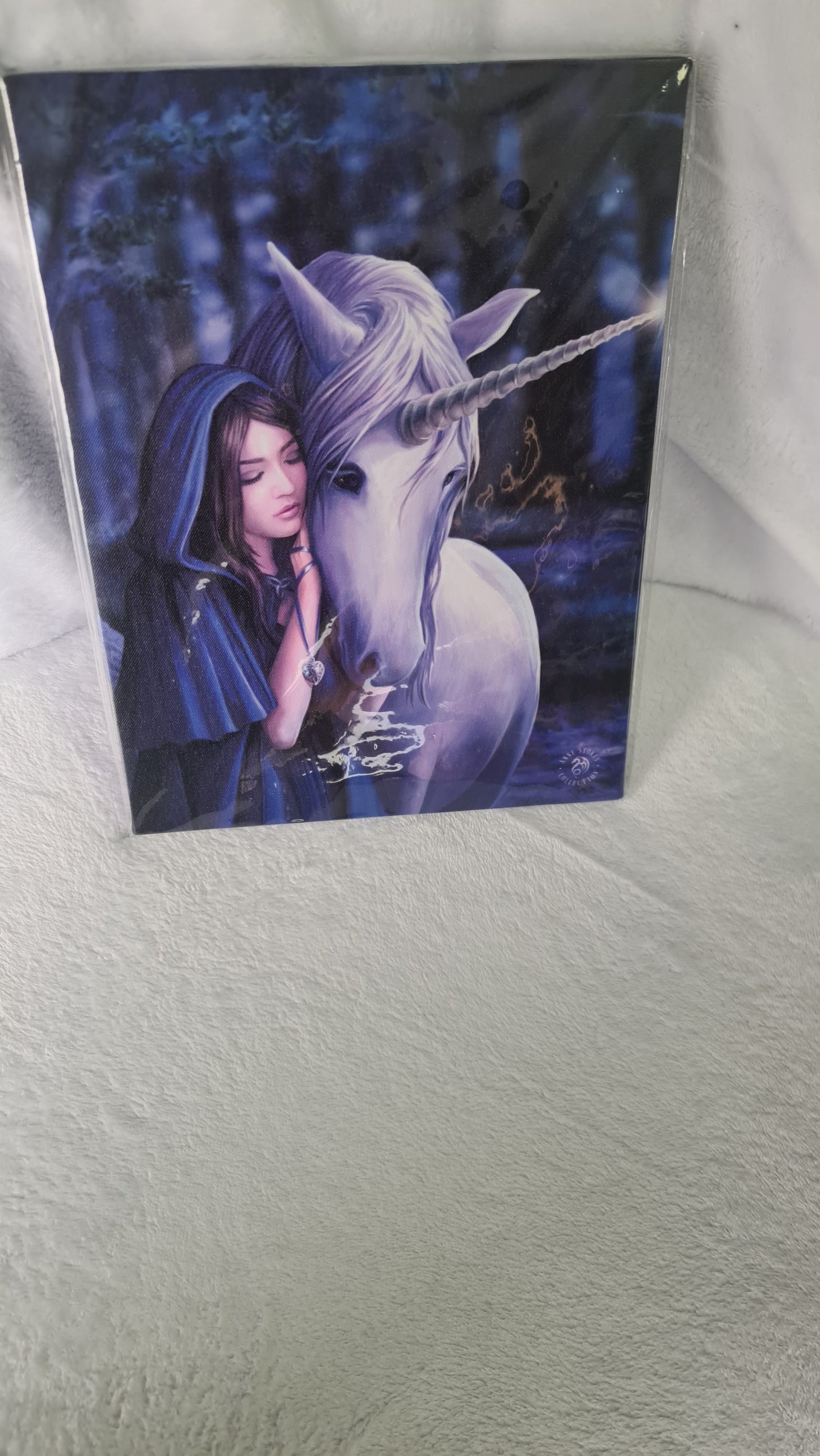 19x25 canvas featuring exclusive ‘Solace’ design by Anne Stokes.
