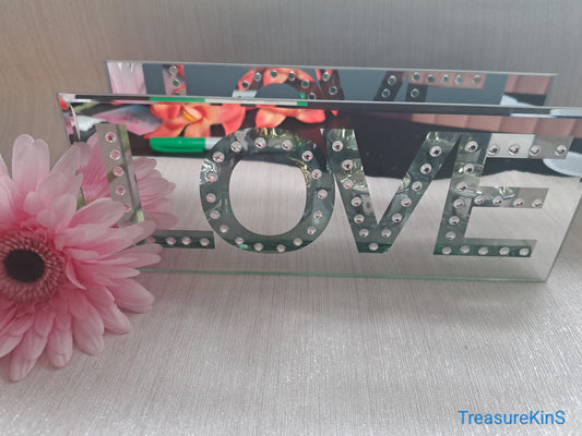 LOVE Tealight Holder