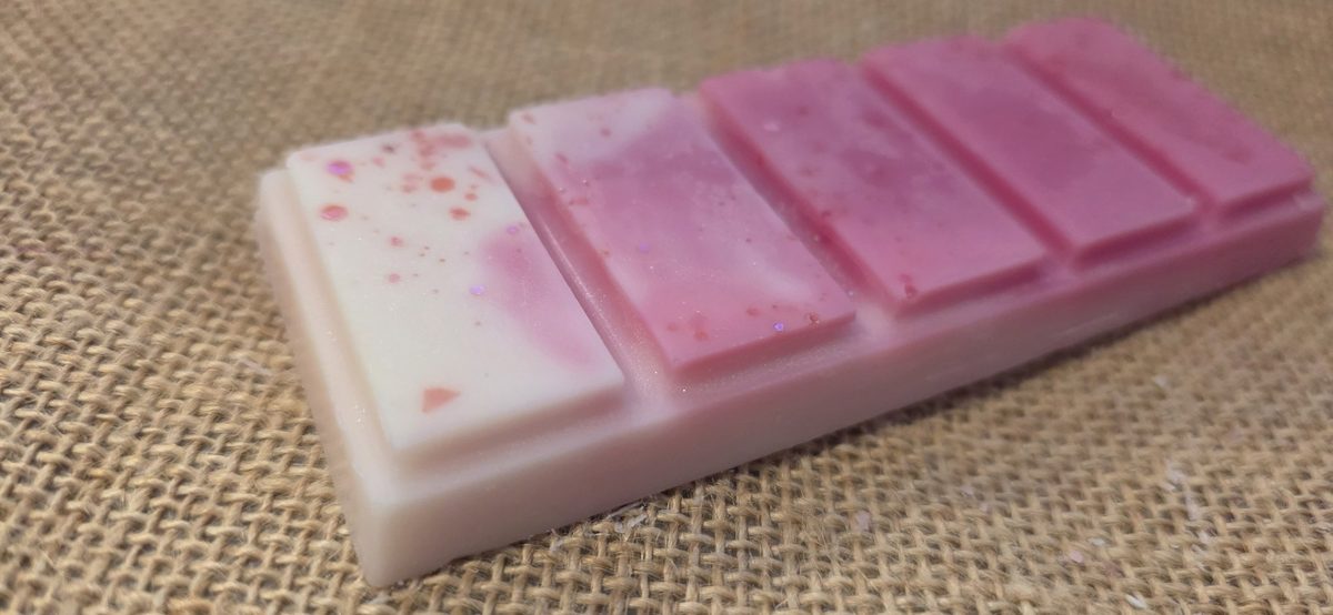 La Vie Est Belle scented soy wax melts (Perfume Inspired)