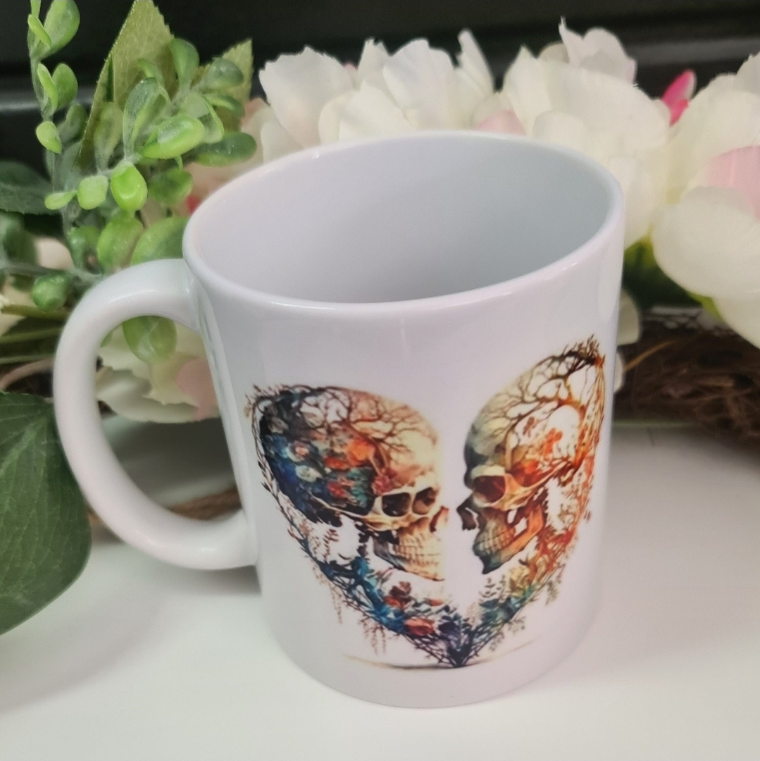 Skull heart mug
